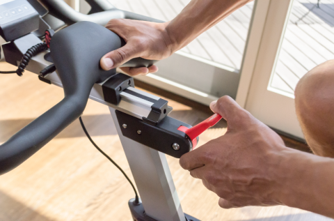 LifeFitness IC6 Indoor Cycle - Image 4