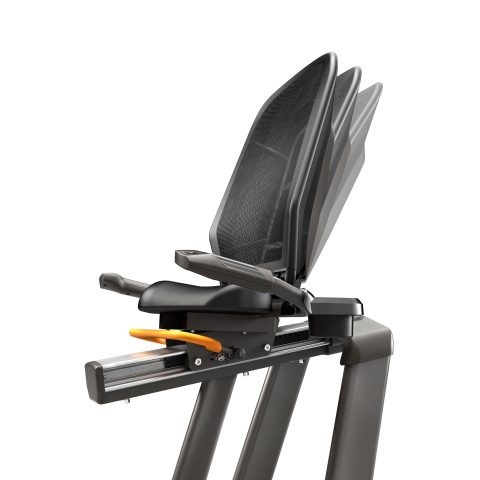 Matrix R50 Recumbent Cycle - Image 2