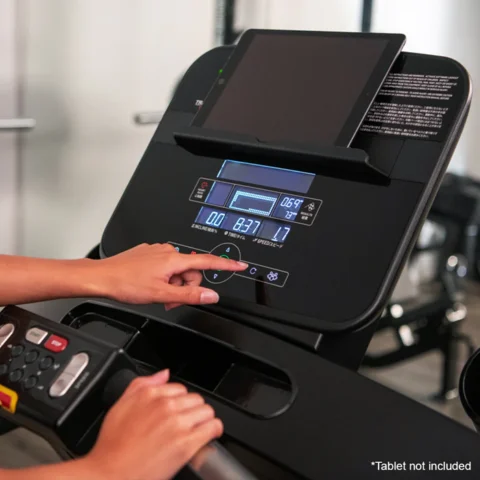 LifeFitness Run CX w/Track Connect 2.0 Console Treadmill - Image 4